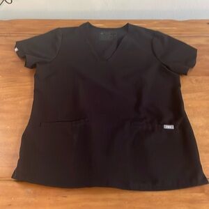 Figs Technical Collection Scrub Top Pockets Sz Medium